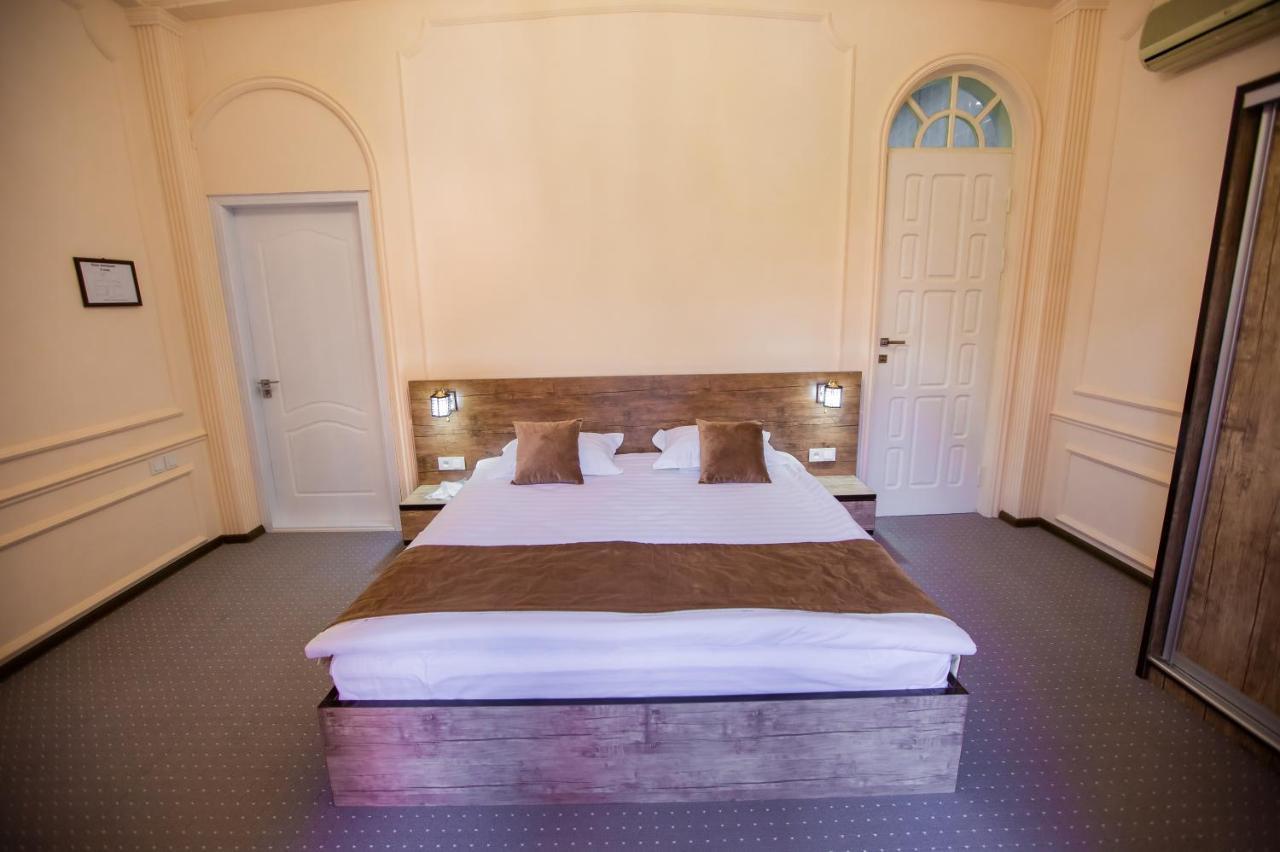 Art House Hotel Taşkent Dış mekan fotoğraf